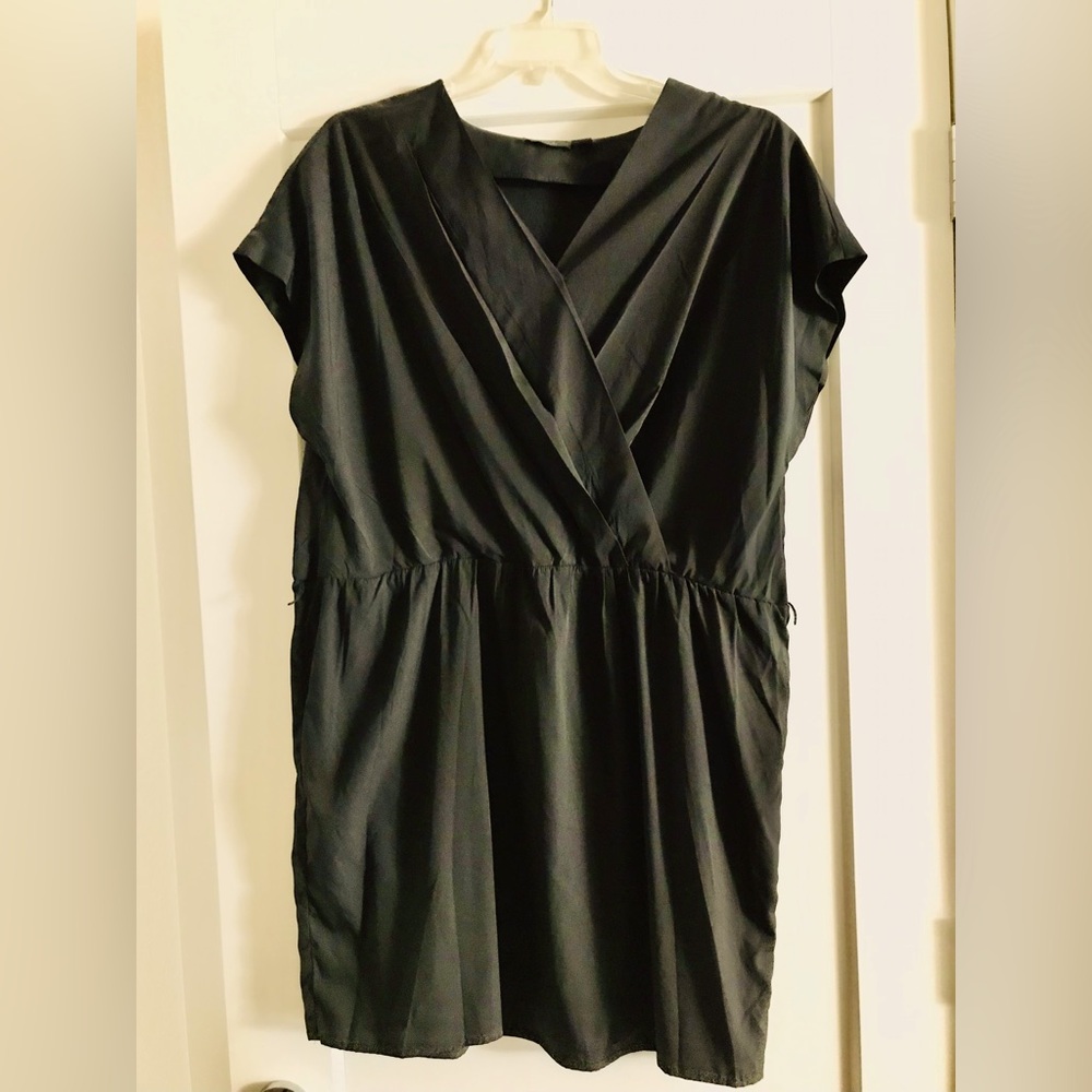 RDI Black Faux Wrap Dress - NWT * Size 1x